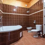 Hotel Hotel Adina - Resort Hotel Kurdejov & Art Wine Hall