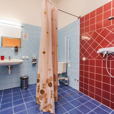 Hotelovy Dum Adina - Kurdějov