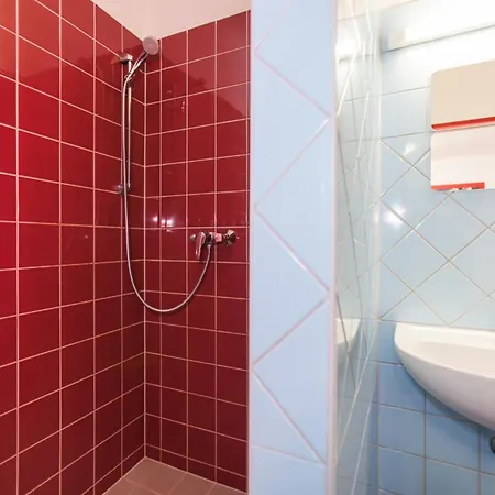 Hotelovy Dum Adina -